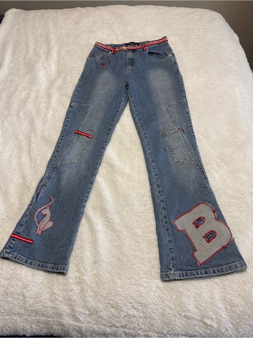 Baby Phat  big girls , vintage , y2k Blue Denim Flared Jeans with Red Trim. 14 Y